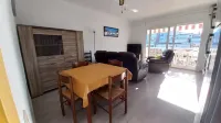 Confortable Appartement Avec Trés Jolies Vues sur Port Empordá et sur Canal