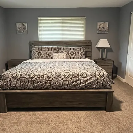 Huge Family Retreat w/Game Room & Movie Theater