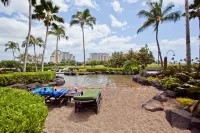 Luxurious, Spacious, High-end Beachfront Vacation Villa Free Parking