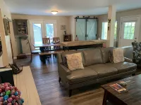 Completely renovated bungalow on South Hill steps from quaint downtown Wallace!!