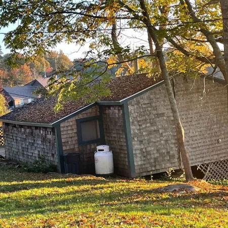 Cozy Cottage   with Spectacular Salt Water  View / 4 Kayaks Available/