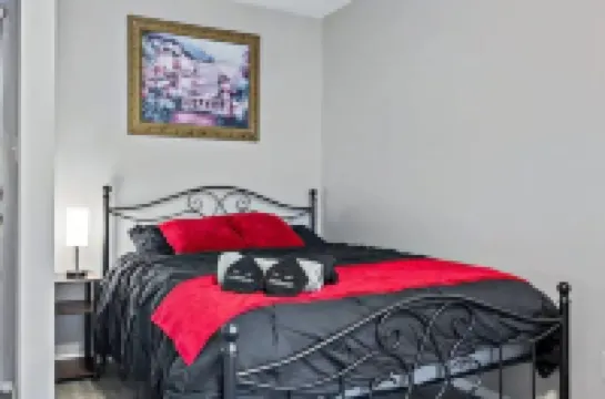 Aurora Gem: Cozy Studio, near Downtown Aurora