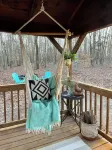 Cozy cabin in the woods! Pets welcome!
