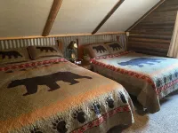 Fishermen, snowmobilers!! Good fishing for Walleye, Bass, Northern & Musky 🎣 Hotels in 