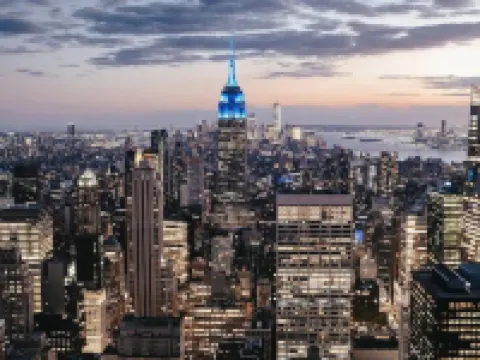 Beautiful, spacious, and centrally located - 25 minutes from the heart of NYC. Hotels in Yonkers