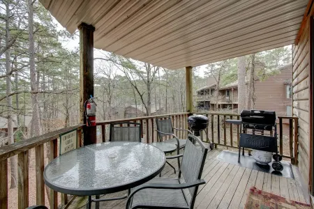 Harbor GetAway/12DSC Hosted by LOVR