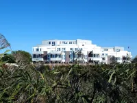 Apartment in the 1st row on the North Sea dike Hotels in Dorum