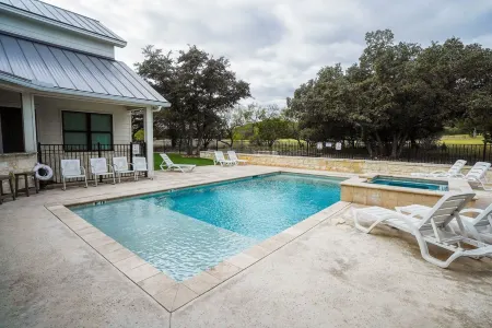 Running V•Golf Course 6 Free Rounds/Booking•Ping Pong•Bsktbll•Free Frio Access Отели в г. Конкан