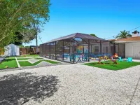 Pool Home - MiniGolf -Arcade- Near Beaches - Pet Friendly Hotels in Whitfield