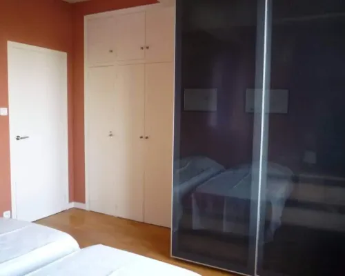 Sea and sand in large screan. Hotels in Douarnenez