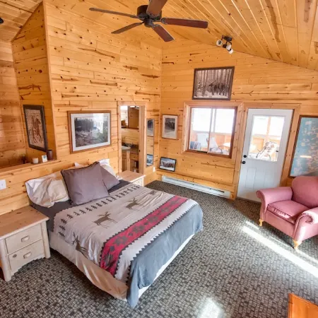 Superior Views - a safe place on 13 acres With A Private Wilderness Setting