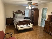 Tupelo house near mall