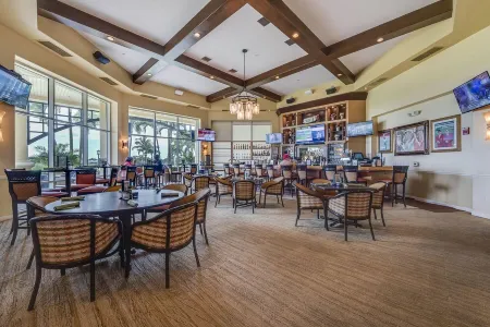 NEW Luxury 3 BR Greenlinks Condo totally remodeled!  Sleeps 8!