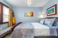 Tremont  1BR  Pet Friendly, Private w/dedicated workspace and soaking tub! - Apartments