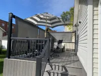 Williamsville Village Farm House  Convenient location for visting  Niagara Falls