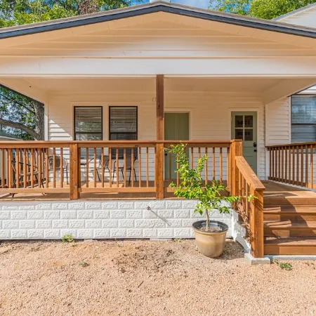 Walkable to Everything in Downtown New Braunfels! Restored 1850s German Home - B