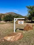 New! The Sanctuary House w/mountain view sleeps 14
