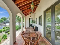 Waterfront Heated Saltwater Pool & Kayaks