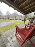 Cabin 11 - Tranquility in Pioneer Village, The Great Smoky Mountains, NC