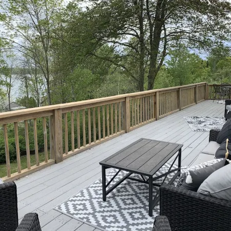 Beautiful house on the Harpswell Peninsula over looking Casco Bay