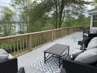 Beautiful house on the Harpswell Peninsula over looking Casco Bay