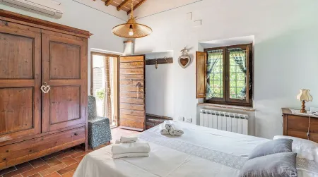 House in the Cortona countryside