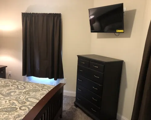 1bedroom/1 bath Hotels in Oneonta