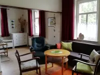 small oasis in Radebeul (for 4 persons) Hotels in Radebeul