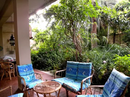 Your Fantastic Holiday in a Quaint Village Near the Beach with Mountain View