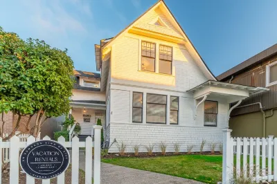 NEW Best LOCATION in Downtown Edmonds 브레케츠 랜딩 쇼라인 상투아리 보호관리지구 주변 호텔