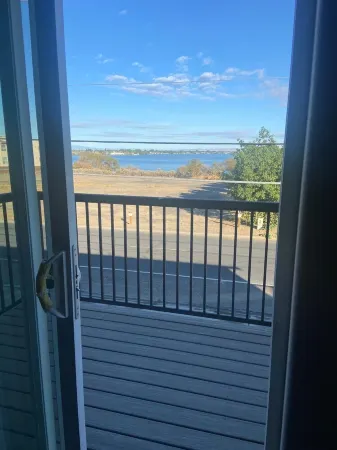 NEW Condo Moses Lake A2 w VIEW