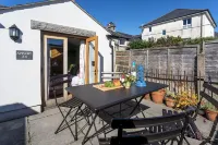 NEW! Stylish period cottage near town with log burner, parking, garden.