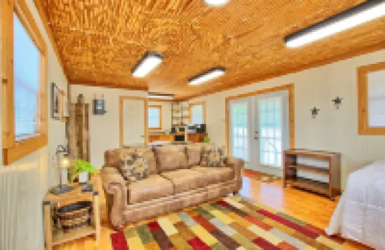 K&M Lake Rentals Cabin #4