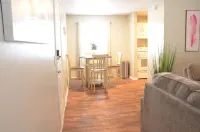 Relaxing Retreat:  2-bedroom apartment in superb Enterprise highspeed internet