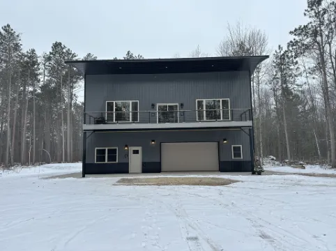 Big Chip - 2 is in the heart of the Chippewa Flowage 20 minutes from Hayward, WI