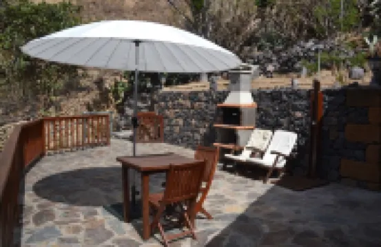 C. Rural Risco Padrón: Beautiful old house in an environment of total tranquility