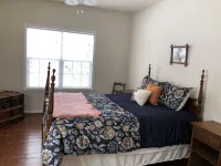 Mountain Retreat near Hiking, Wineries, History