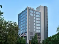 Fairfield by Marriott Vadodara Hotels near Alkapuri Haveli