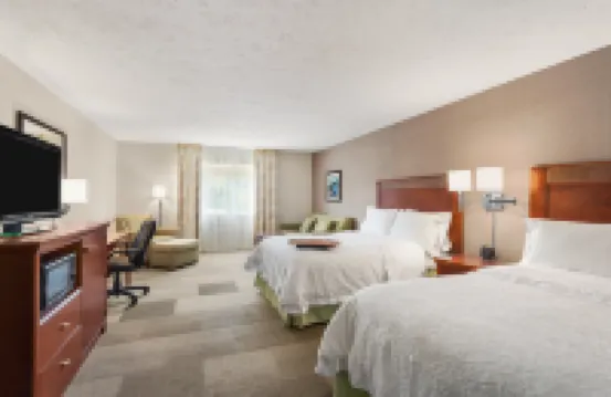 햄프턴 인 벌링턴 - 콜체스터  호텔