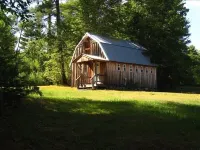 Secluded Cabin on 400 Acres: Swim, Hike, Fish, Relax, PLAY!