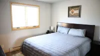 Top floor two level 2 bedroom, Mountain View! Hotels near Soda Spring