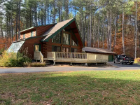 Log Cabin on the Hudson