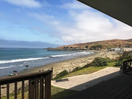 Best Location! Best View! - EXCLUSIVELY ON VRBO Отели в г. Каюкос