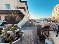 Prime Direct Oceanfront Close to Everything! Friday-Friday Summer Rental Weeks! Hotels near Brigantine Beach