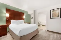 MainStay Suites St. Louis - Galleria