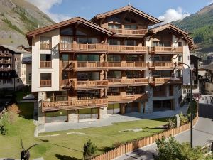 Matterhorn Lodge Boutique Hotel & Apartments