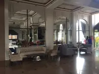 Nattirat Grand Hotel