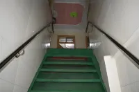 Ahmed Ali Hotel - parking