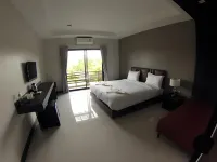 Villa Thiwa Hotel فنادق في موكداهان