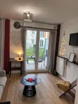 Apartment with terrace and private garden near Disney & shopping center
